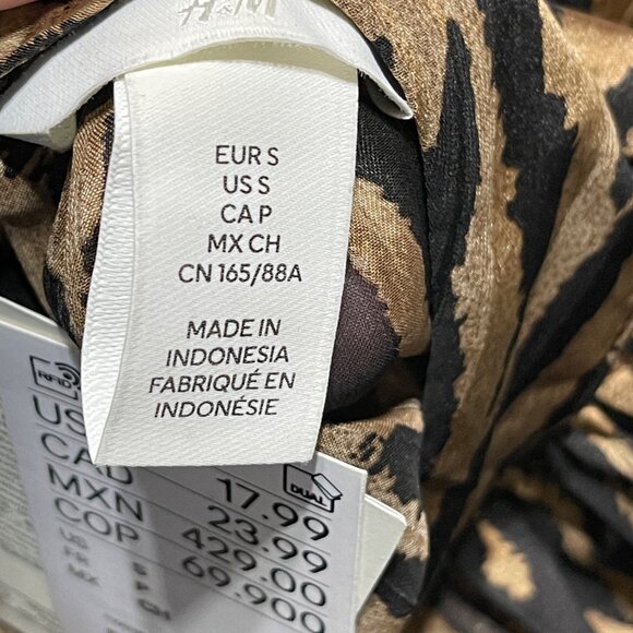 New H & M Women's Blouse Brown Black Leopard Size S Small Mock Neck - Picture 6 of 10